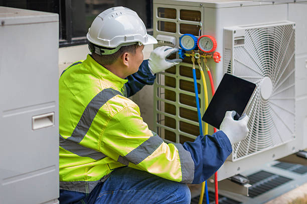 Professional Heat Pump Repair technician working in Great Meadows, NJ